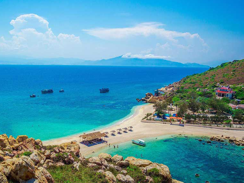 Đảo Yến Hòn Nội Nha Trang