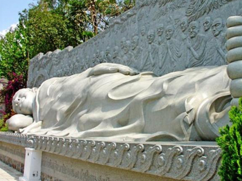 Tượng phật chùa long sơn Nha Trang